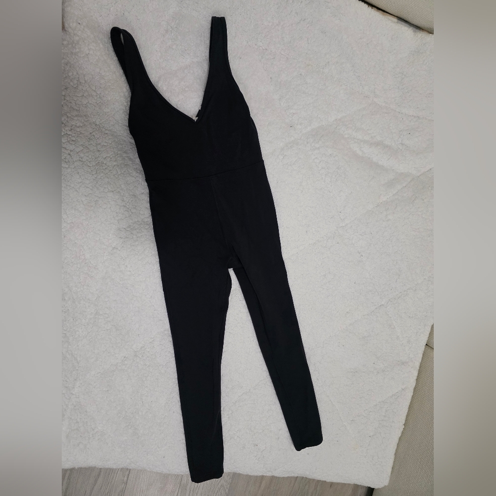 Wilfred V-neck Jumpsuit -